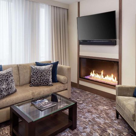 Hilton Rochester Mayo Clinic Area Esterno foto