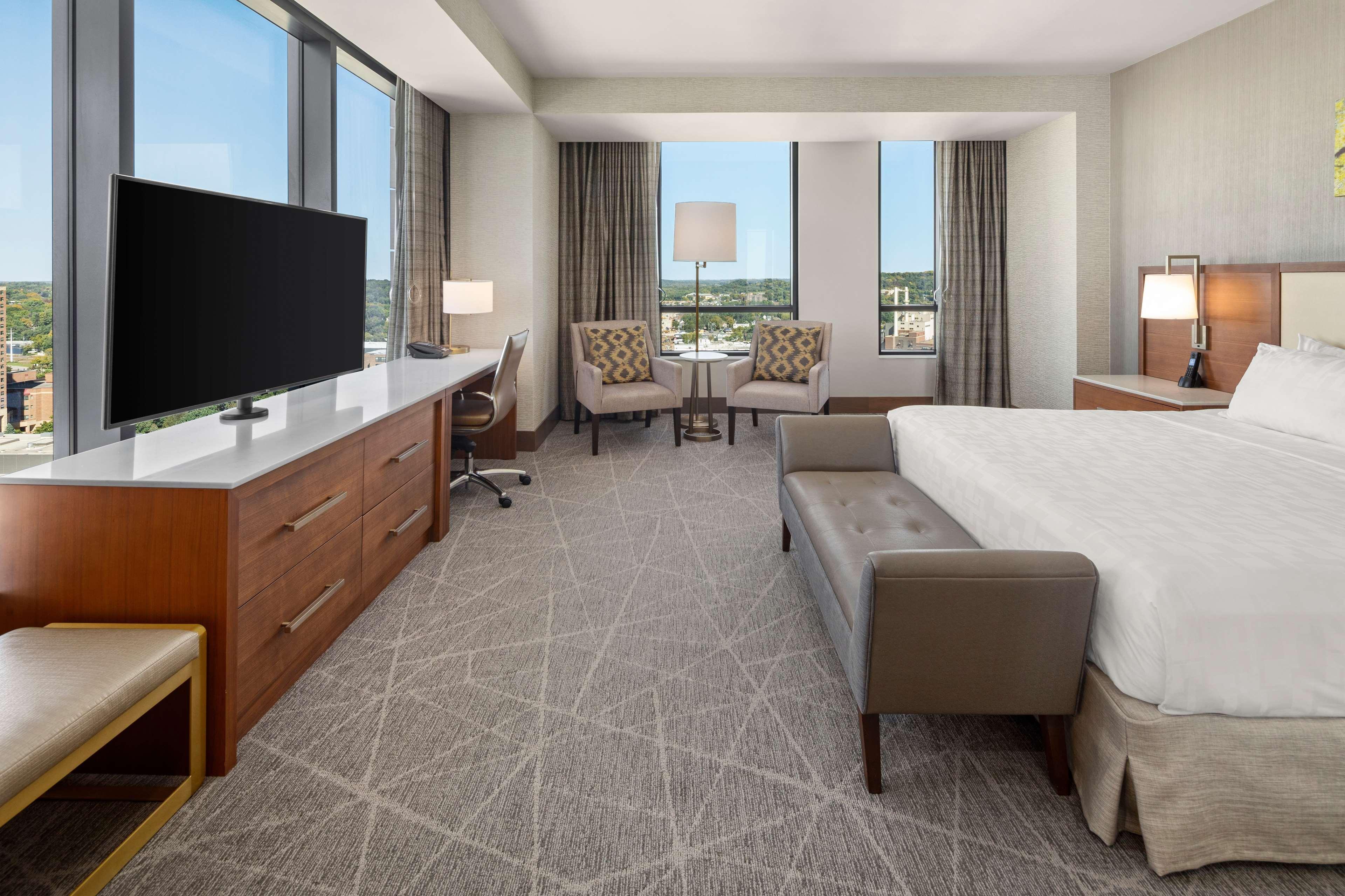 Hilton Rochester Mayo Clinic Area Esterno foto