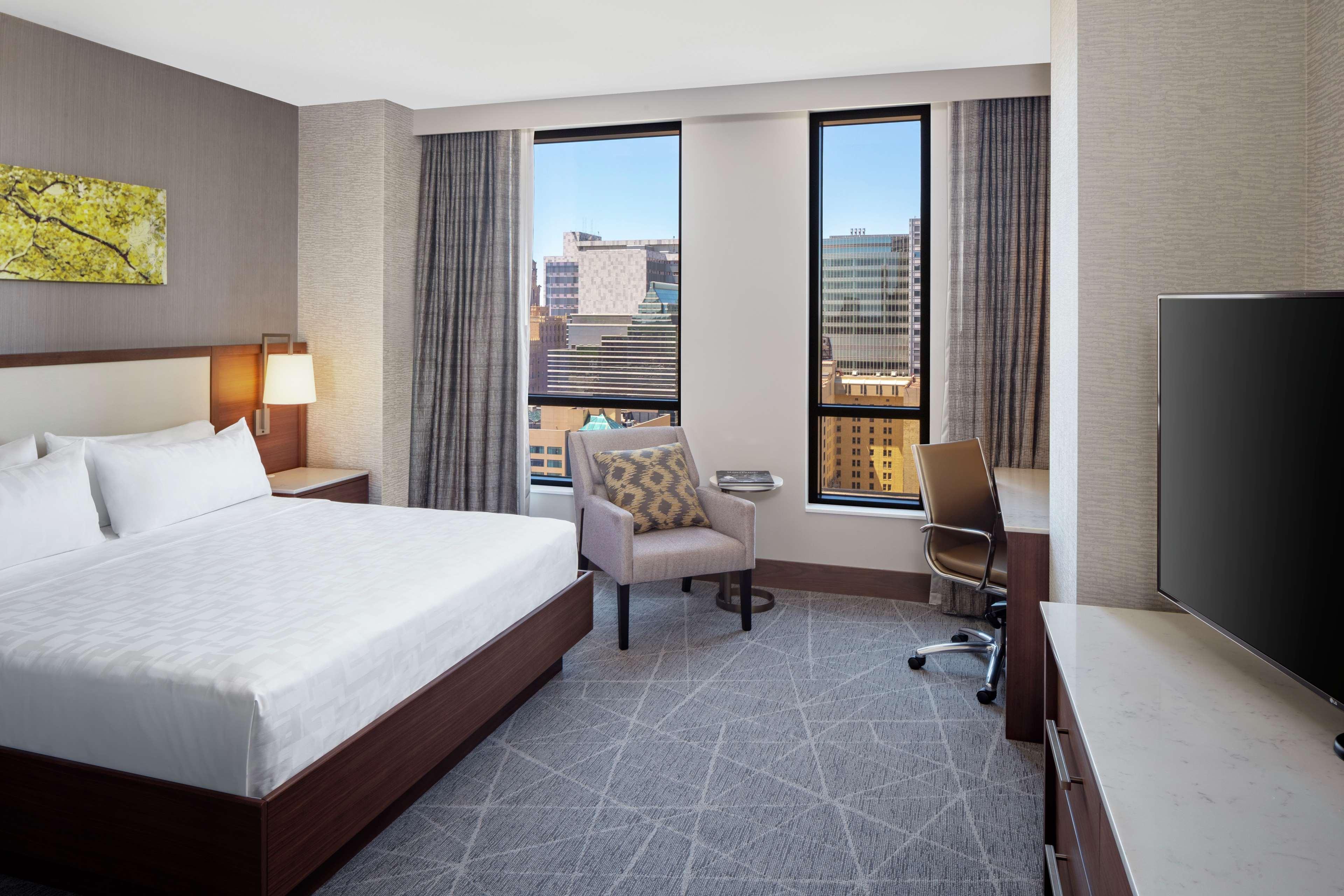 Hilton Rochester Mayo Clinic Area Esterno foto